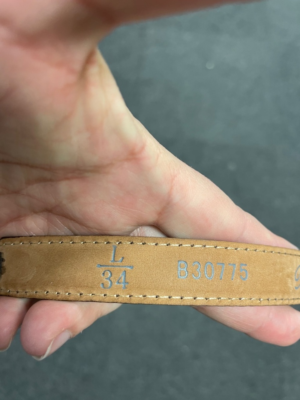 Women's Brown Croc-Textured Leather Belt with Mixed Metal Hardware - Picture 3 of 4